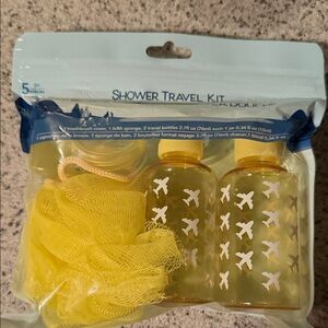 Travel Shower Kit with Yellow Sponge